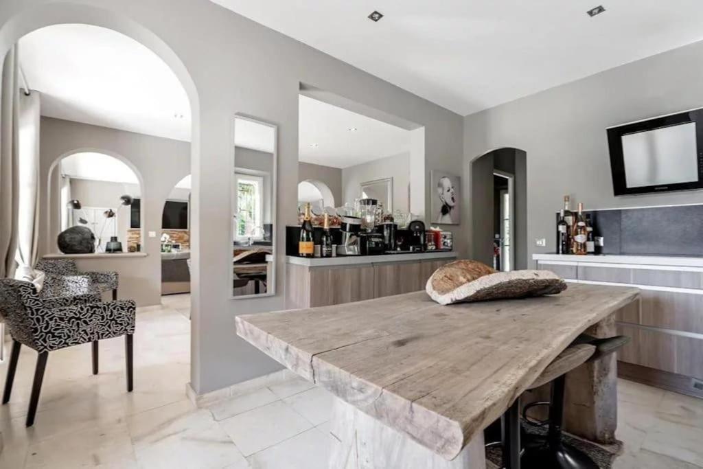 Grande Villa St-Tropez Area Avec Piscine Chauffee جاسّا المظهر الخارجي الصورة